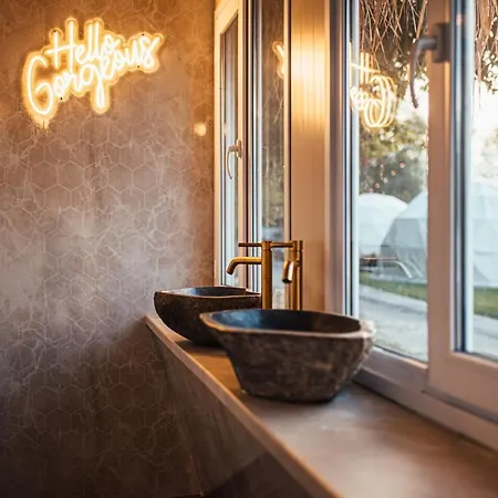 Glamping Blessed - Adult Only 럭셔리텐트